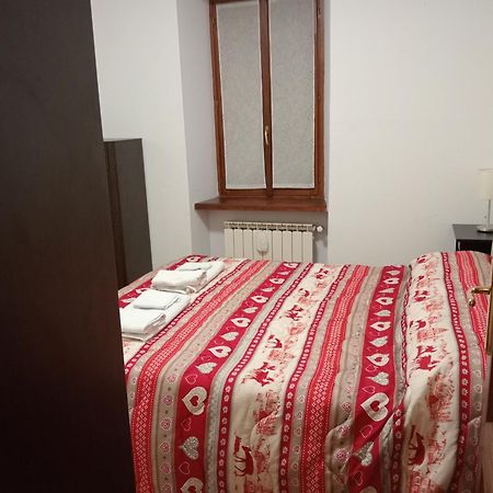 라살 Mansarda Monte Bianco 아파트 외부 사진